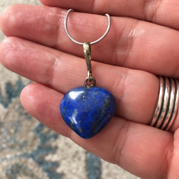 Natural lapis heart silver pendant & chain - Picture 2 of 4